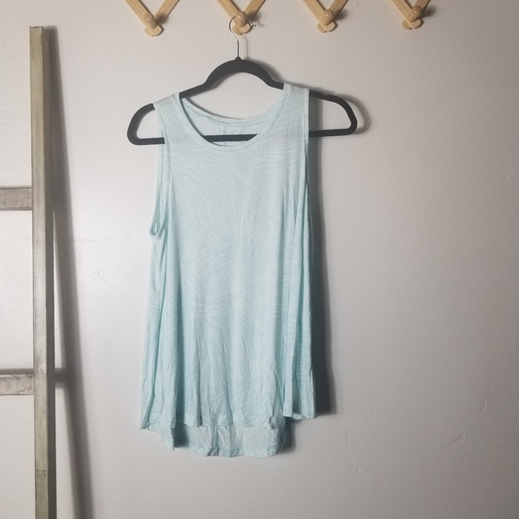 NINE WEST BLUE AND WHITE SOFT TANK SIZE LARGE - Picture 1 of 12